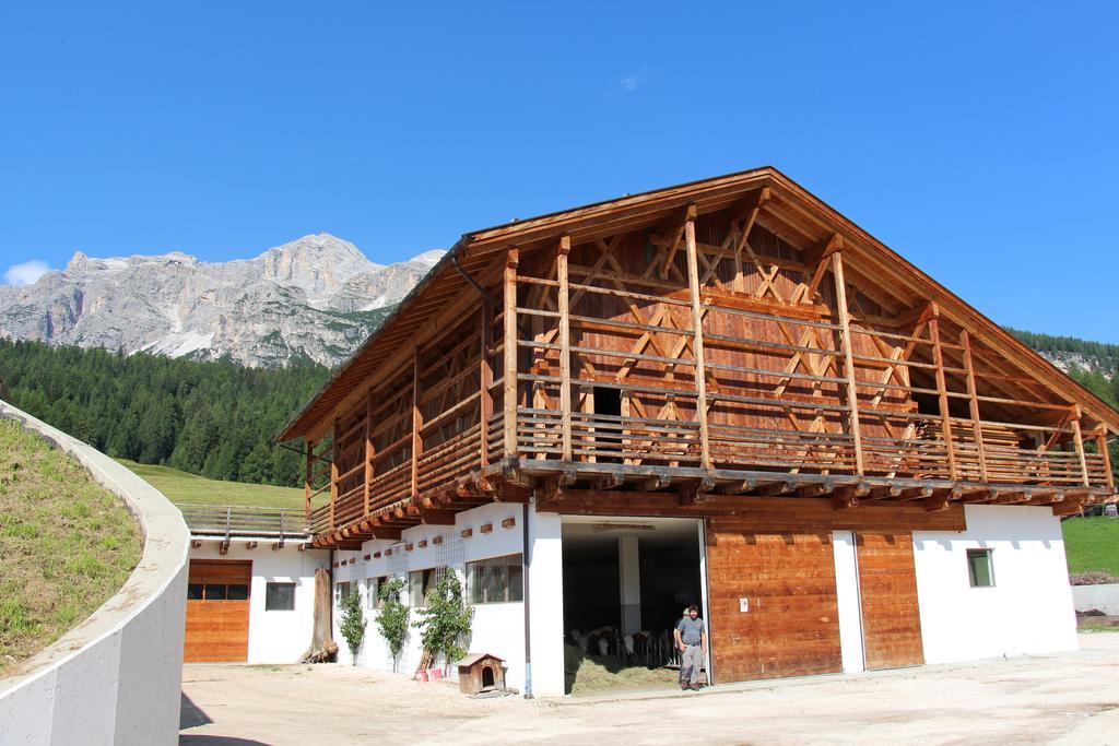 Jaegerhaus Agriturismo Кортіна-д'Ампеццо Екстер'єр фото