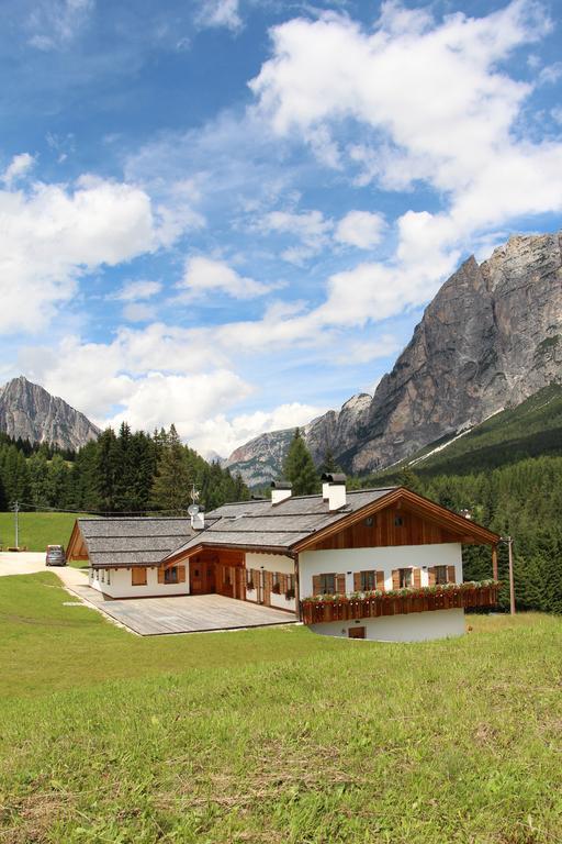 Jaegerhaus Agriturismo Кортіна-д'Ампеццо Екстер'єр фото