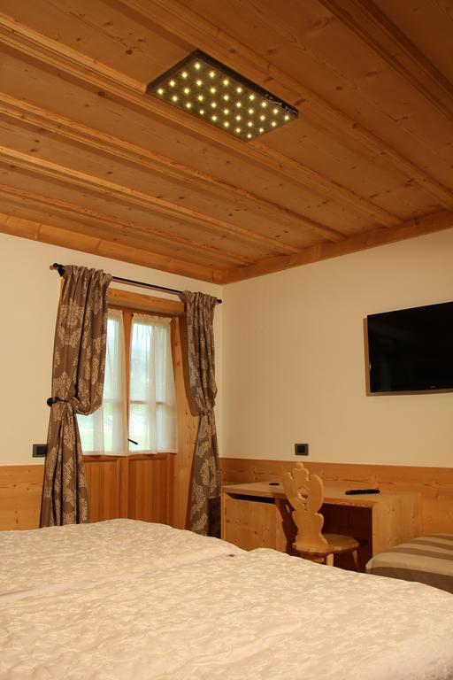 Jaegerhaus Agriturismo Кортіна-д'Ампеццо Номер фото